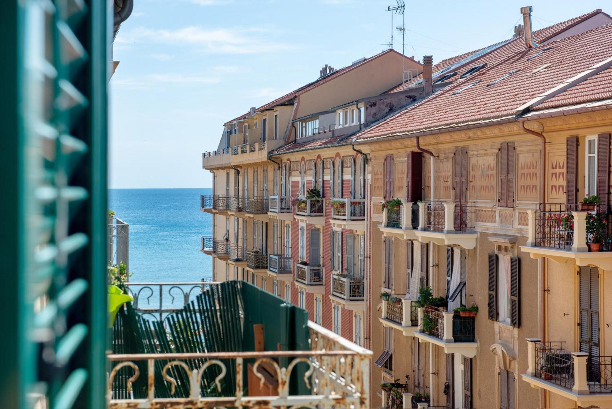 Appartamento Casa Alba La Casa Delle Coccole Savona Esterno foto