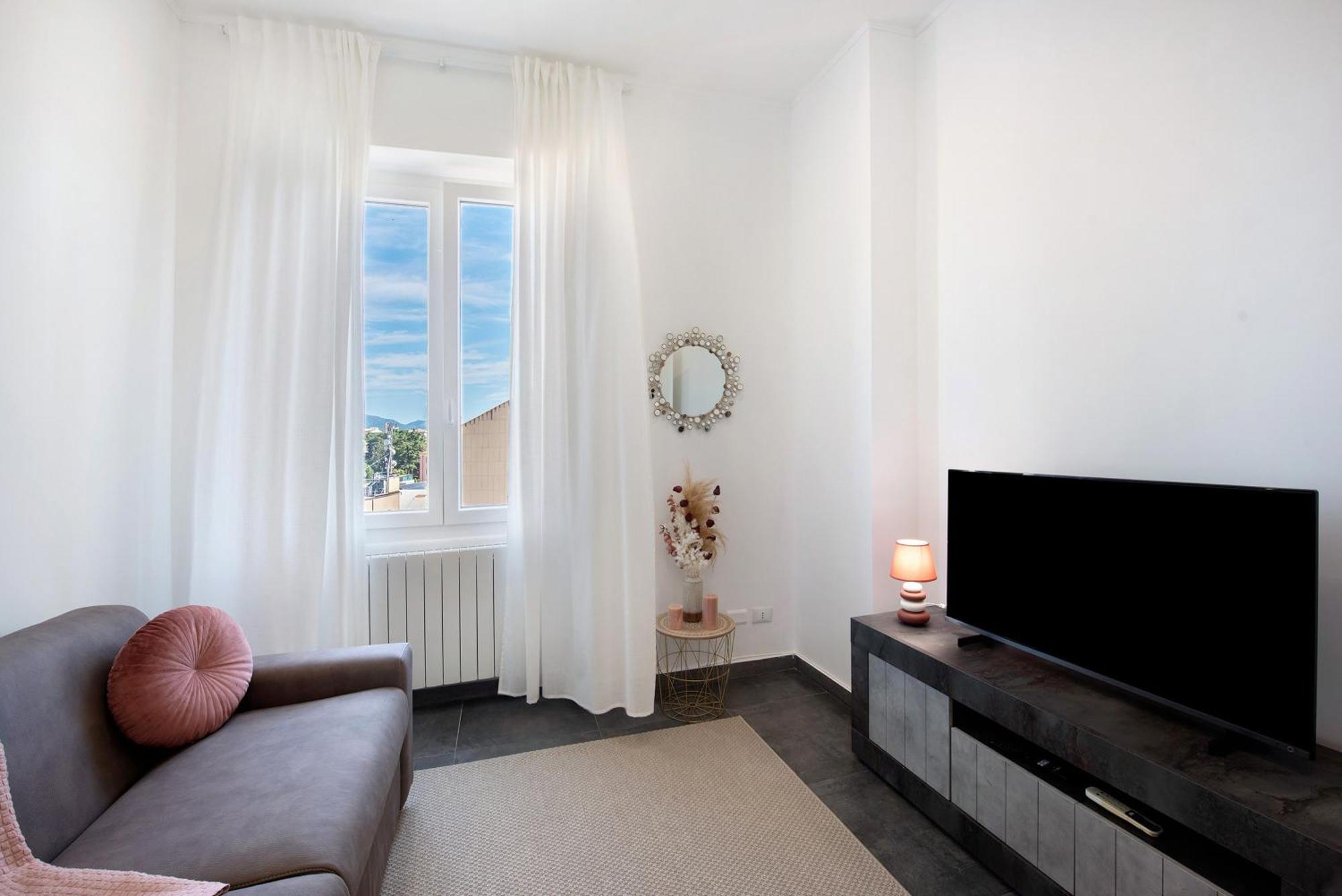 Appartamento Casa Alba La Casa Delle Coccole Savona Esterno foto