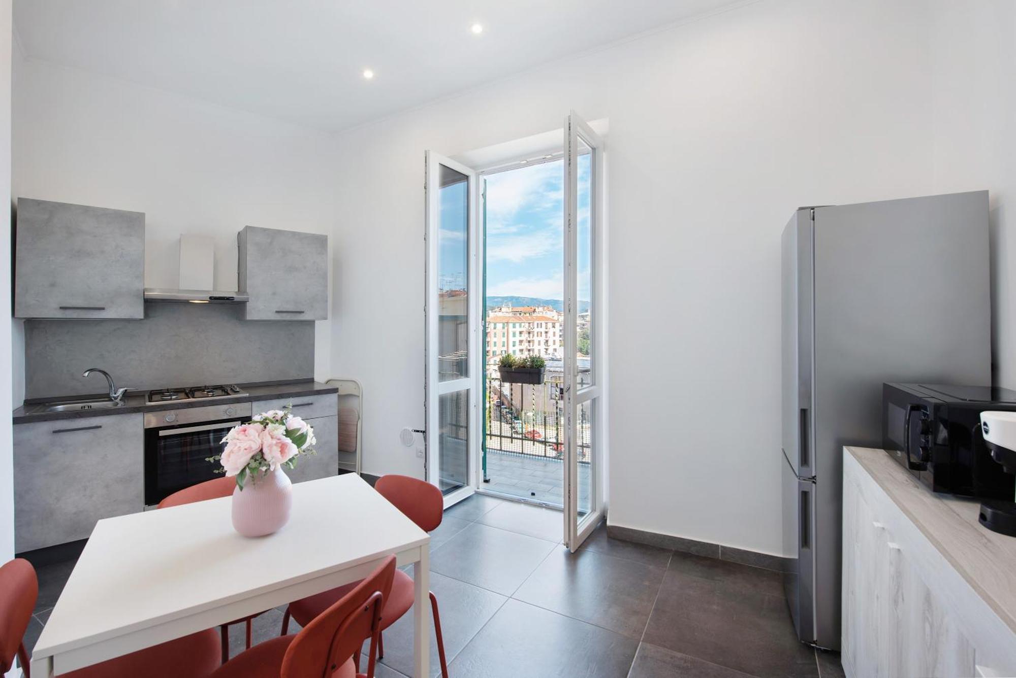 Appartamento Casa Alba La Casa Delle Coccole Savona Esterno foto